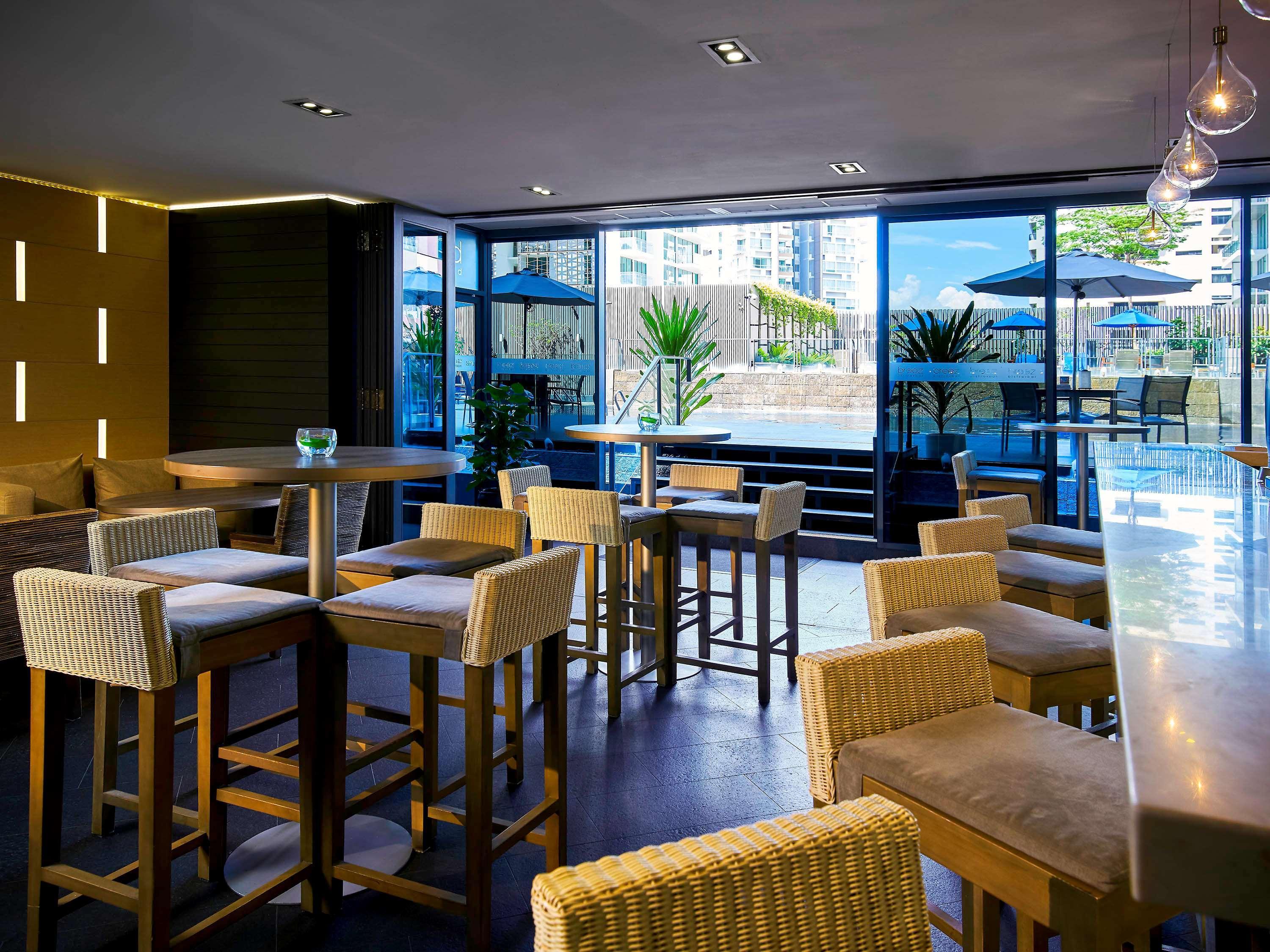 Grand Mercure Singapore Roxy Exteriör bild
